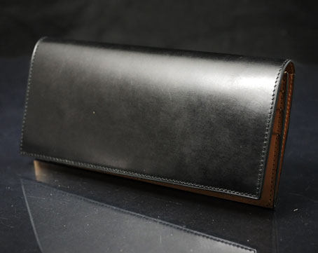 waterOil Cordovan Long Wallet